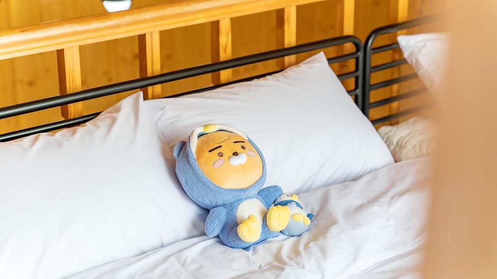 Yeosu Daengdaengi Dog Family Pension Gold: A Pet-Friendly Haven in Yeosu