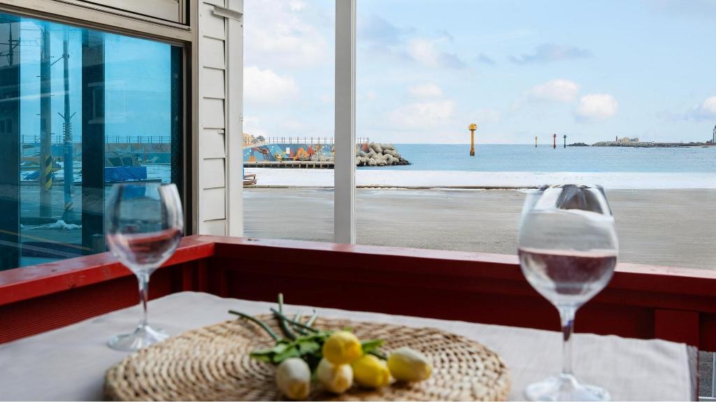 goseon badasga per osyeonbyu Pension: A Comfortable Seaside Stay in Sokcho