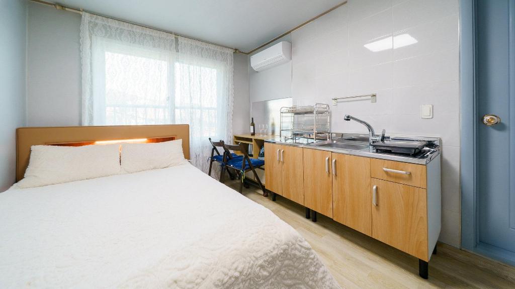 Ganghwa Haemoru Pension (강화 해모루펜션): A Comfortable Stay in Ganghwa Island