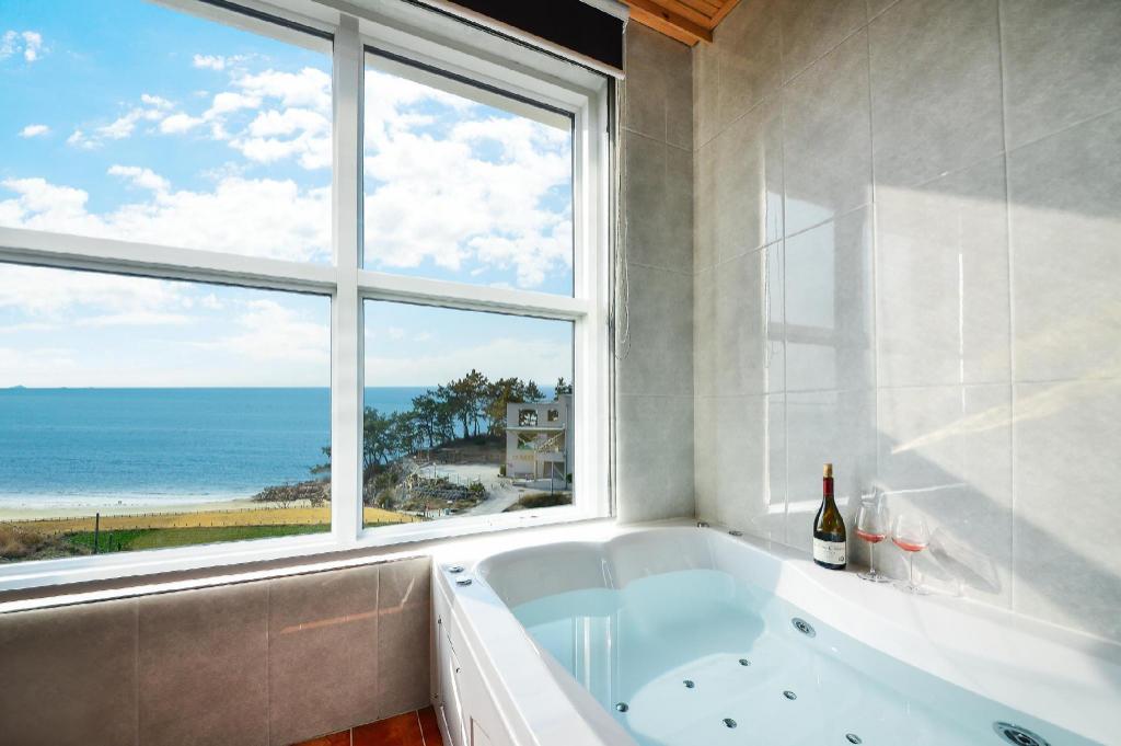 Best Hotels in Buan, South Korea – Tommy & Spa Pension Review