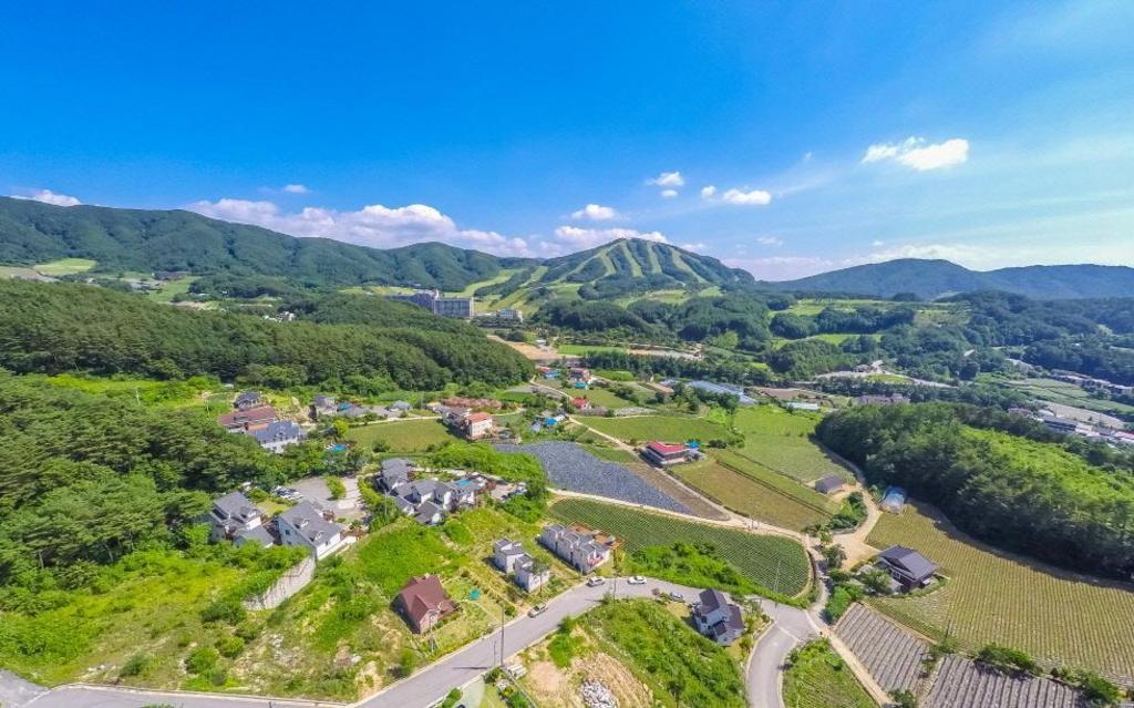 Best Hotels in Hoengseong, South Korea – Hello412 Pension Review