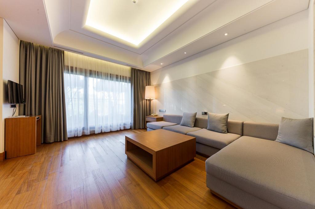 Best Hotels in Gimhae, South Korea – Pine Grove Hotel Review