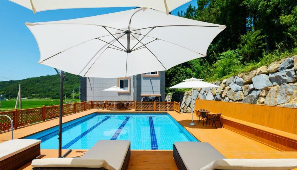 Best Hotels in Yeosu, South Korea – Soranoeul Pension Review