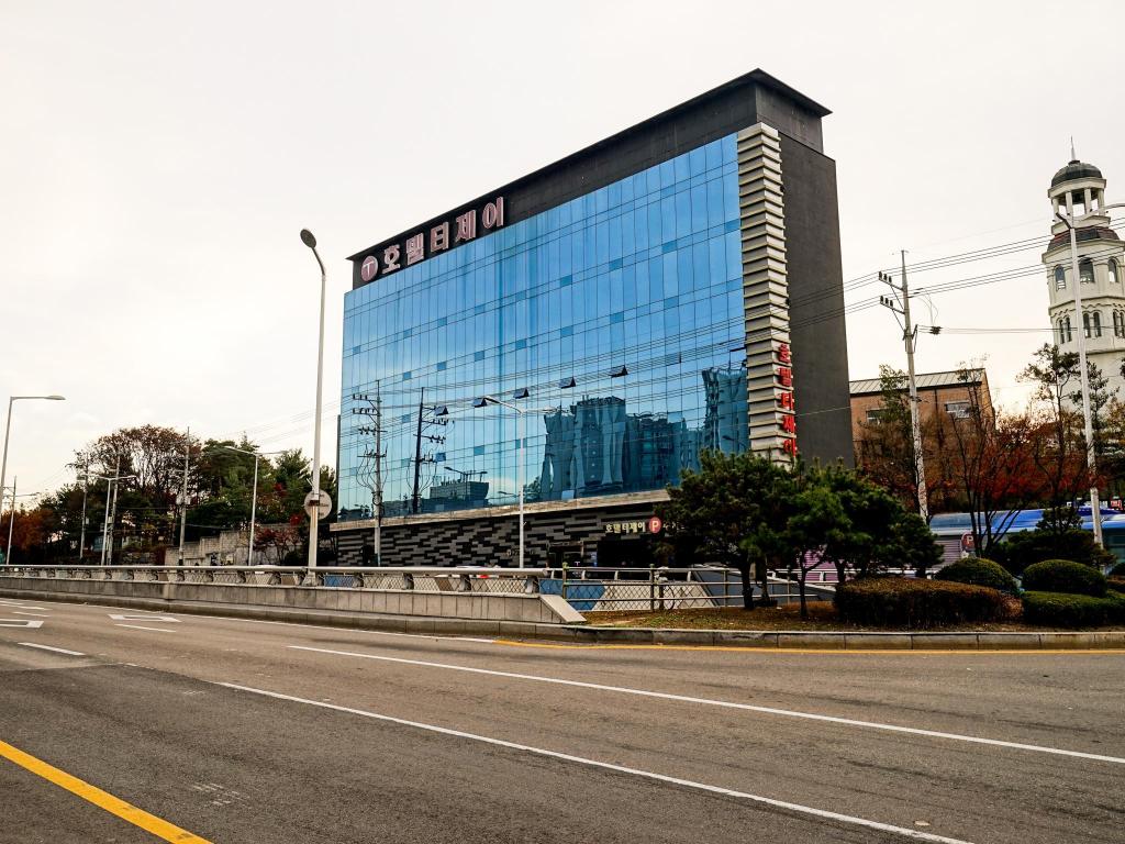 Best Hotels in Seoul, South Korea – Hotel TJ Review