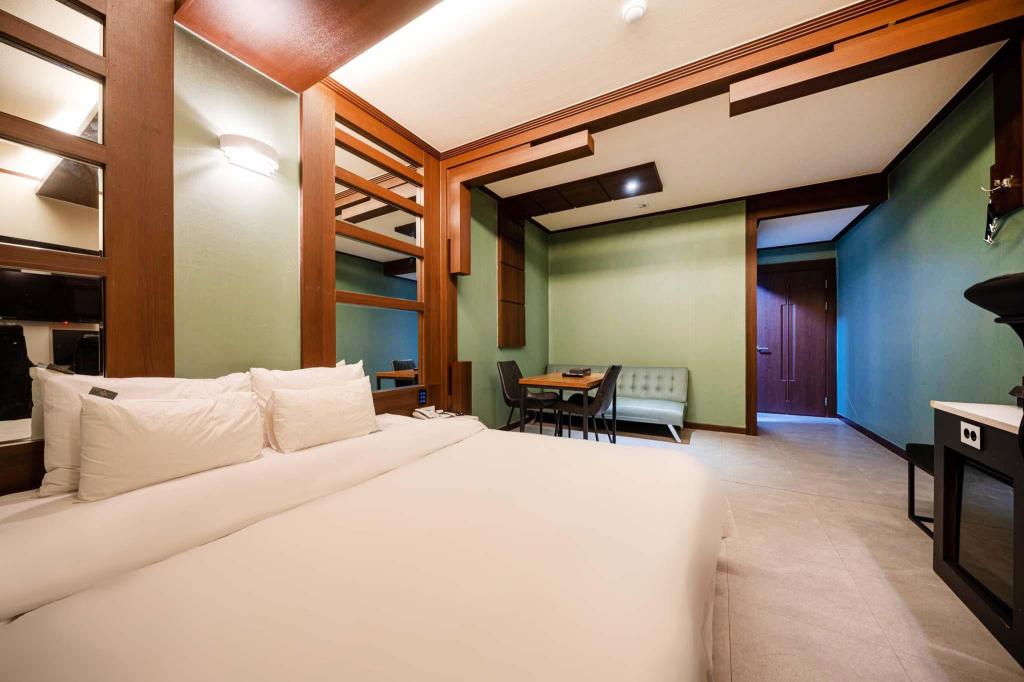 Best Hotels in Suwon, South Korea – Suwon Rose Hotel Review