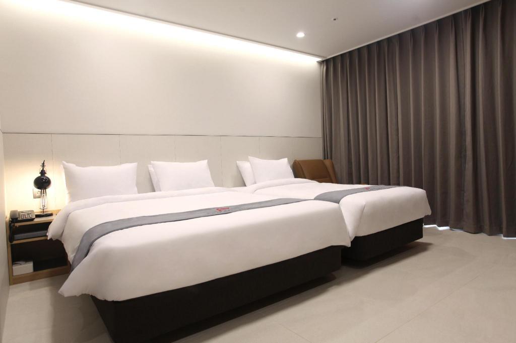 Best Hotels in Daejeon, South Korea – Hotel Skypark Daejeon 1 Review