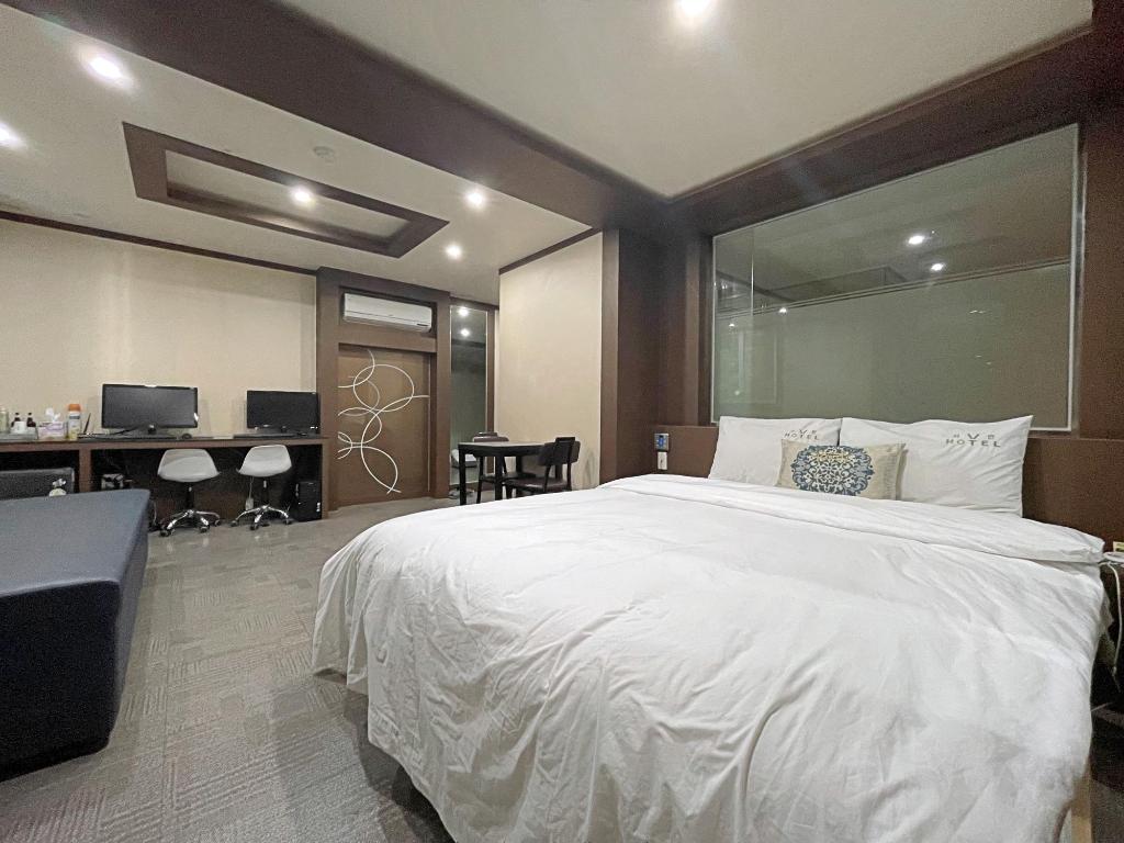 Best Hotels in Busan, South Korea – Busan Seomyeon Broa Hotel Review