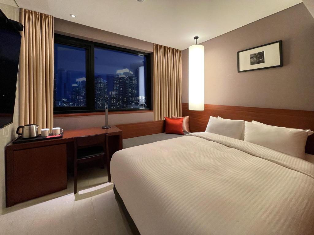 Best Hotels in Gunsan, South Korea – Top Cloud Hotel Gunsan Branch Review