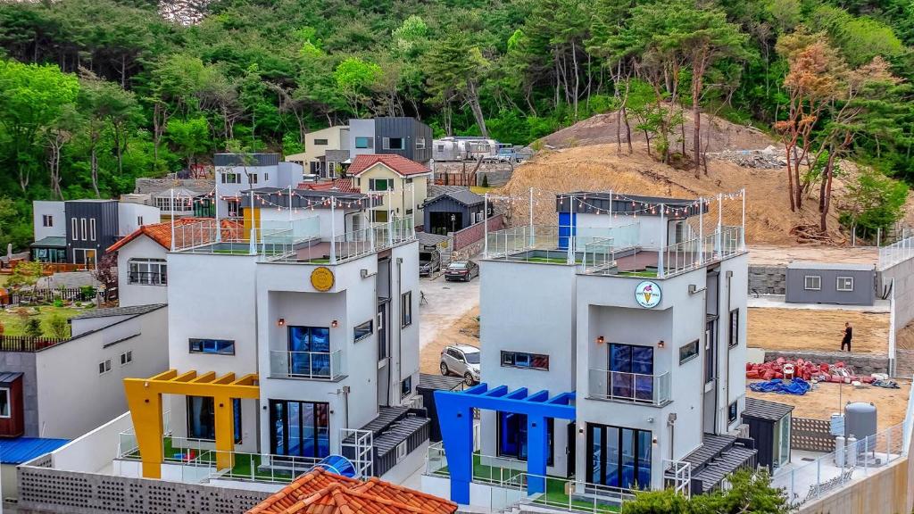 Best Hotels in Gyeongju, South Korea – Koo and I Kids Pool Villa Review