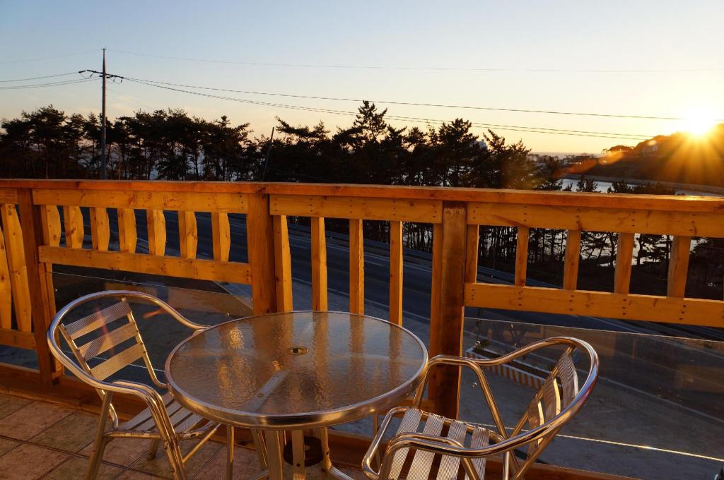 Best Hotels in Buan, South Korea – Byeonsanbando K-Pop Pension Review