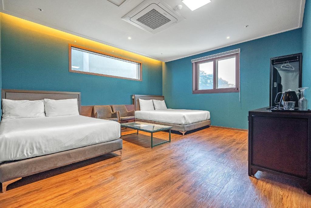 Best Hotels in Yeongdeok, South Korea – Seaport Resort Review