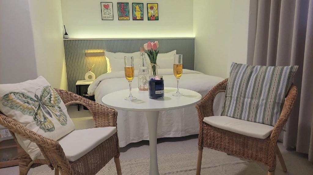 Best Hotels in Incheon, South Korea – Take One Hotel Review