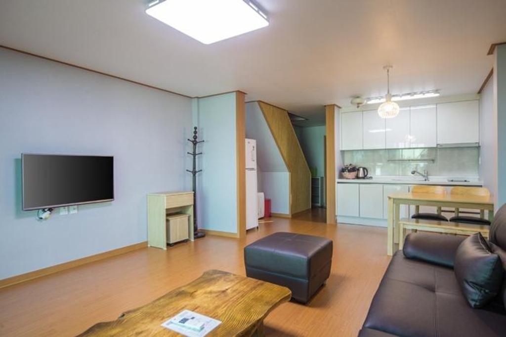 Best Hotels in Jeju, South Korea – Jeju The Some Pension Review