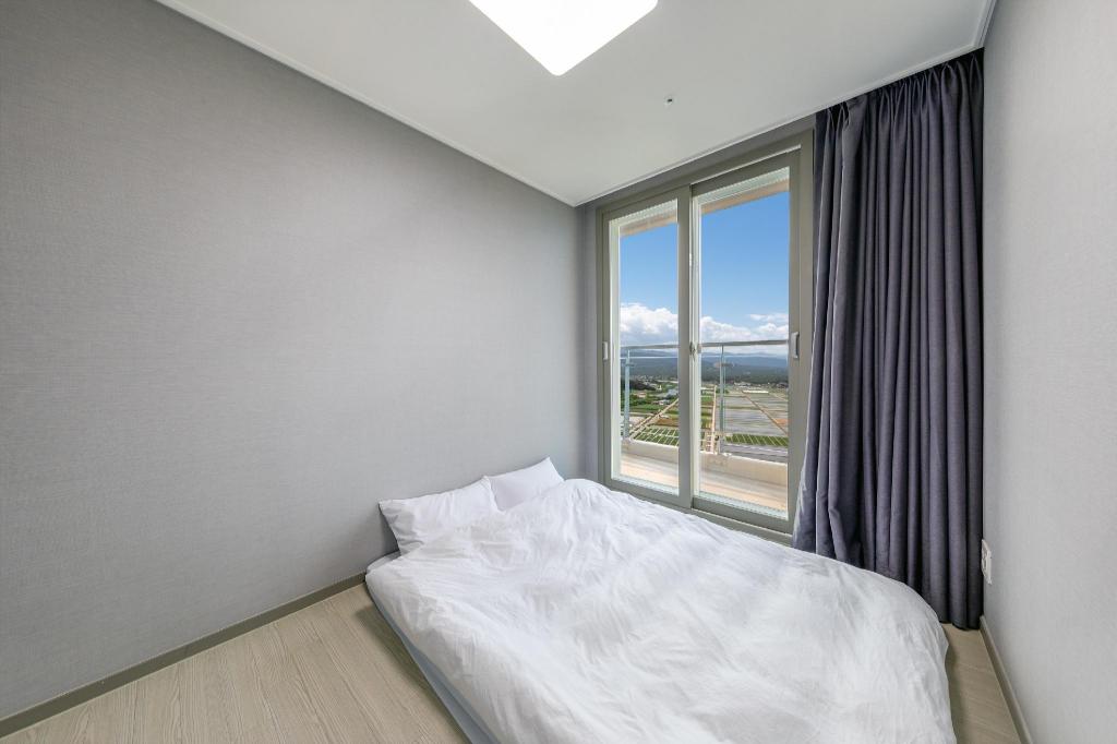 Best Hotels in Gangneung, South Korea – Private House in Gangneung Suburbs (86m², 3 Bedrooms, 2 Private Bathrooms) Review