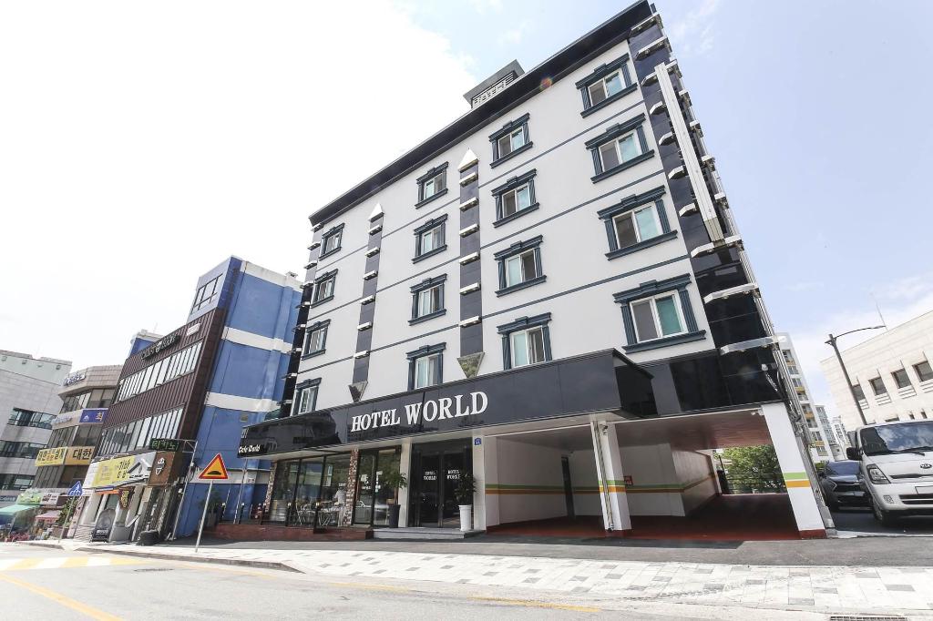 Best Hotels in Chuncheon, South Korea – Goodstay World Hotel Review
