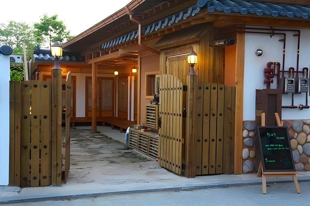전주 청나루 펜션 image