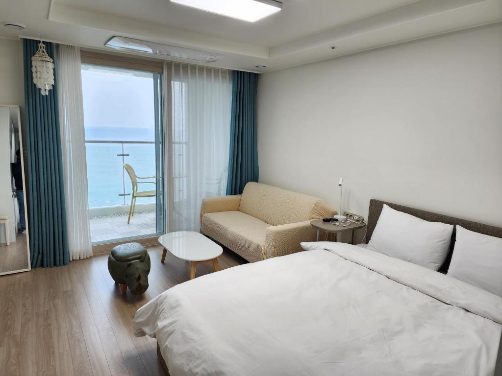 Sokcho Summitbay 1704