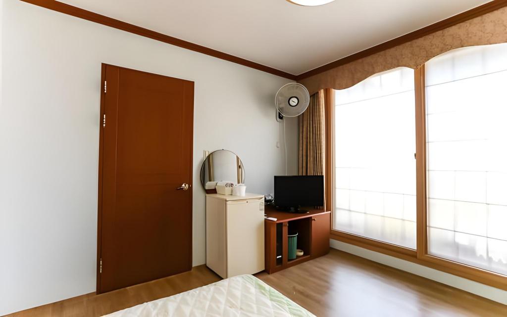 낙산 크로바 콘도텔 image