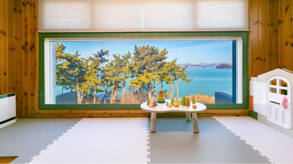 Yeosu Hi Mom Kids Family Pension Black image