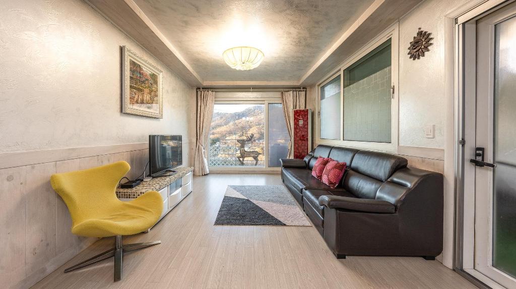 Ganghwa Sky Garden Poolvilla image