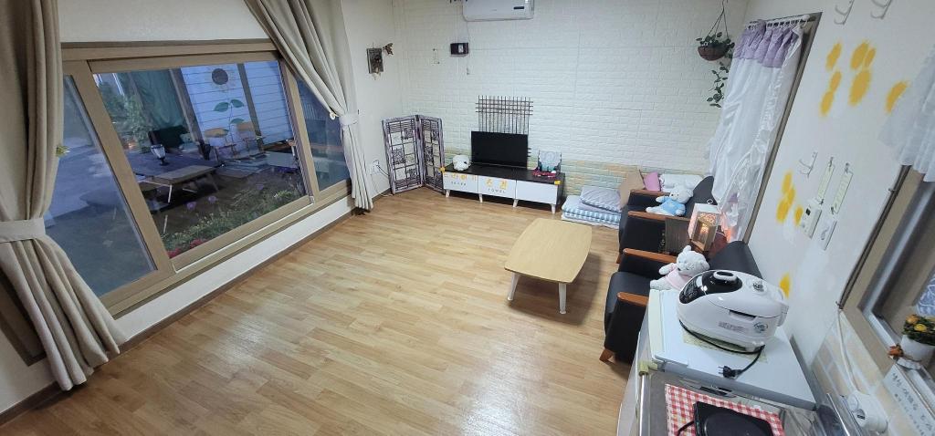 놀멍 쉬멍 고르멍 펜션 image