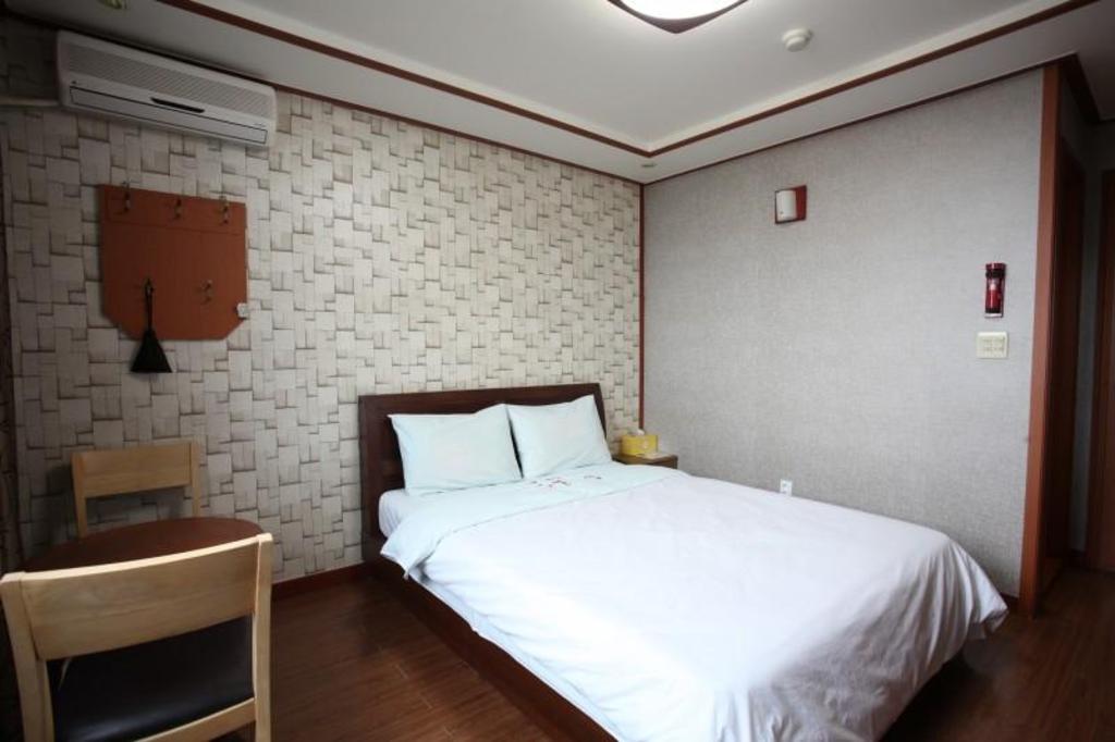 엔담 모텔 image