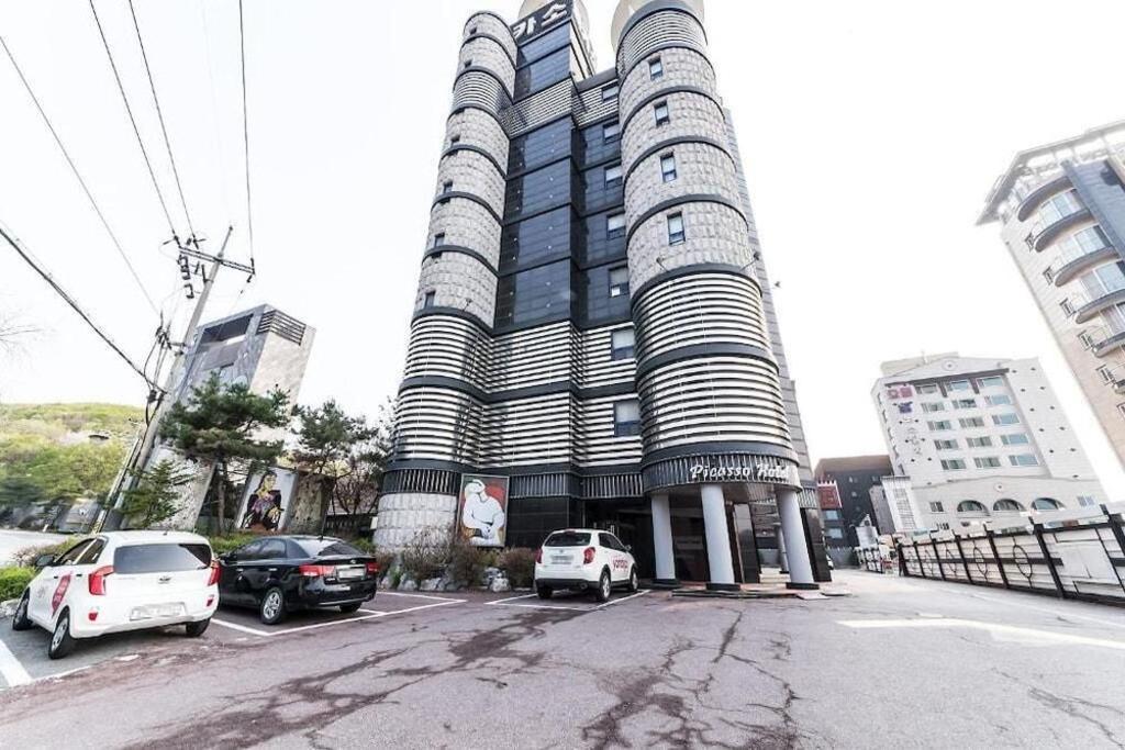 호텔 피카소 image