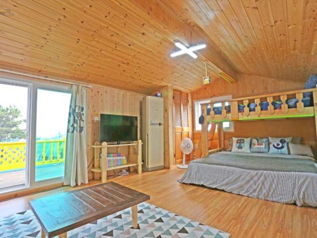 제주 해바라기 펜션 image