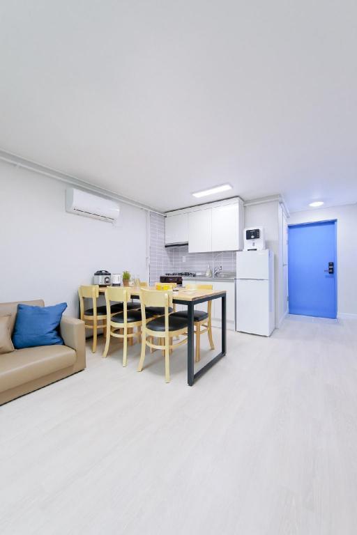 삼척 젤리피쉬 펜션 image