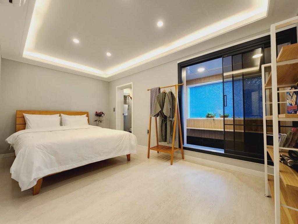 Iga Hanok-Awarded Architectural Culture Award image