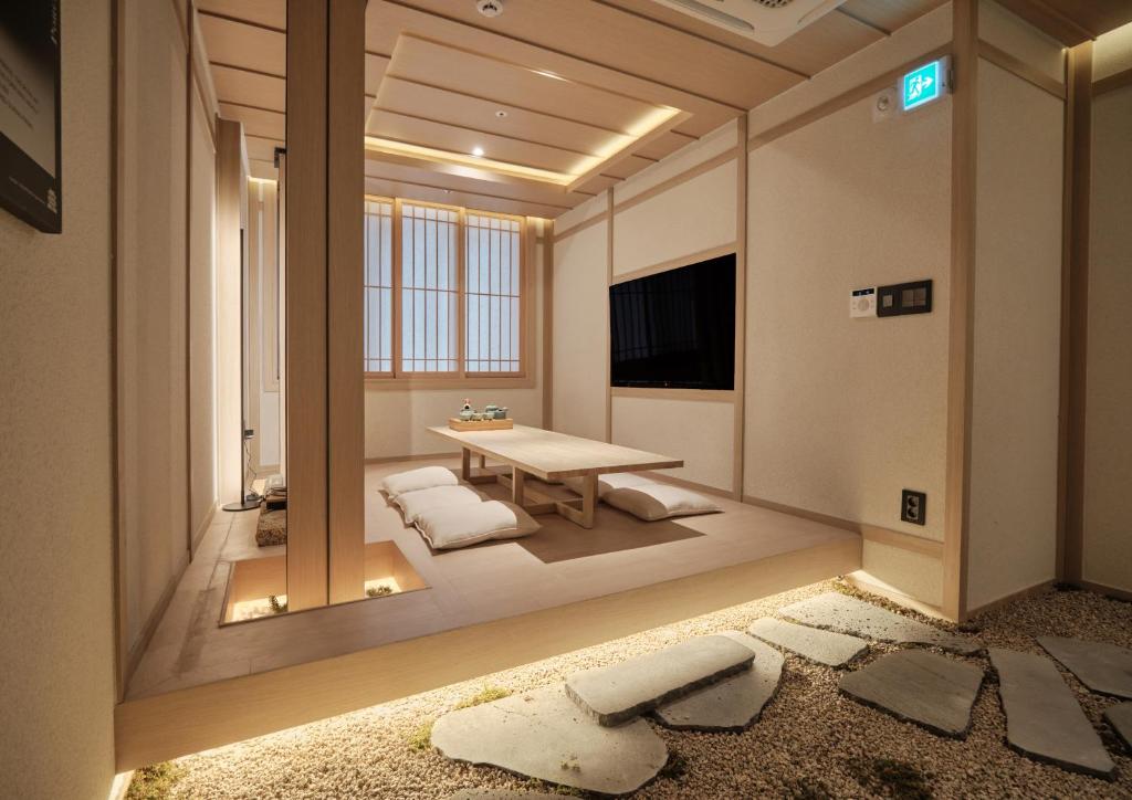 UH 스위트 센트럴 서울 image