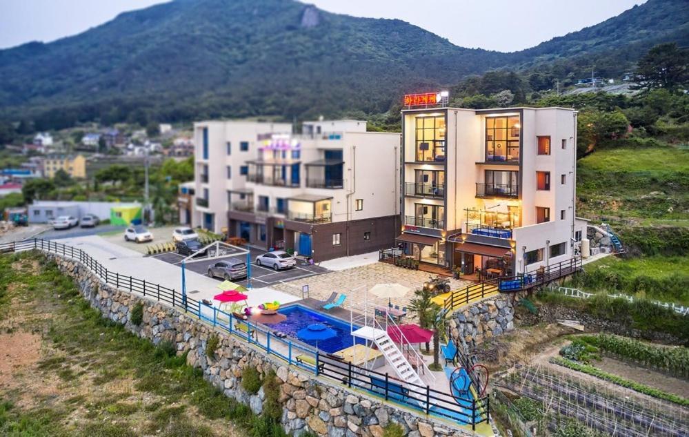 거제 하라케케펜션 image