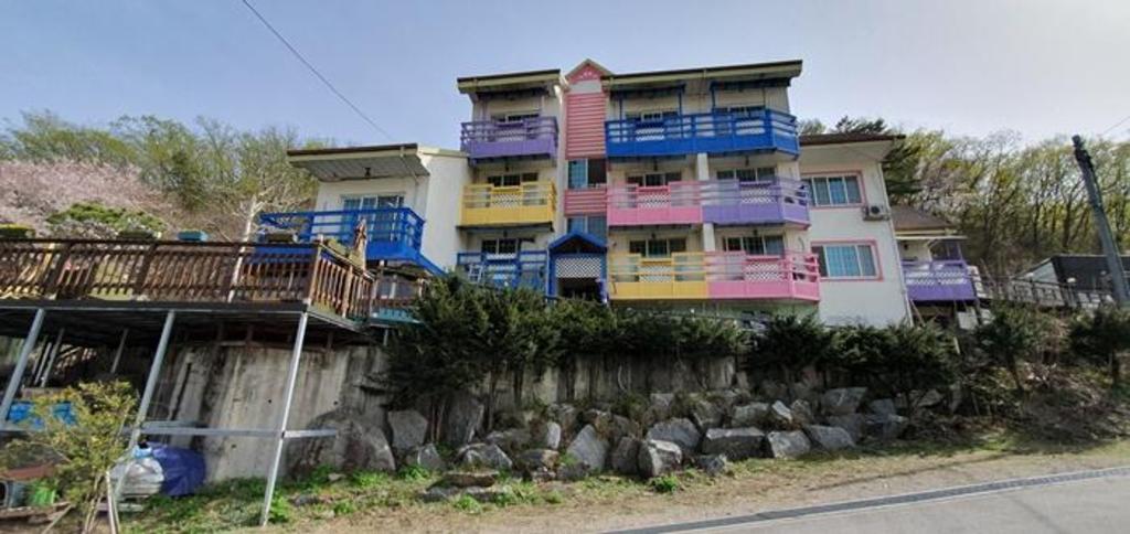 춘천 리버워크 펜션 image