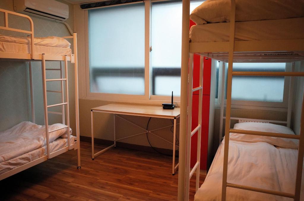 야코리아 호스텔 강남 image