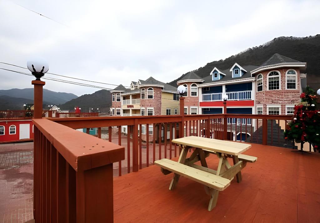 Best Hotels in Muju, South Korea – Muju Iris Pension Review