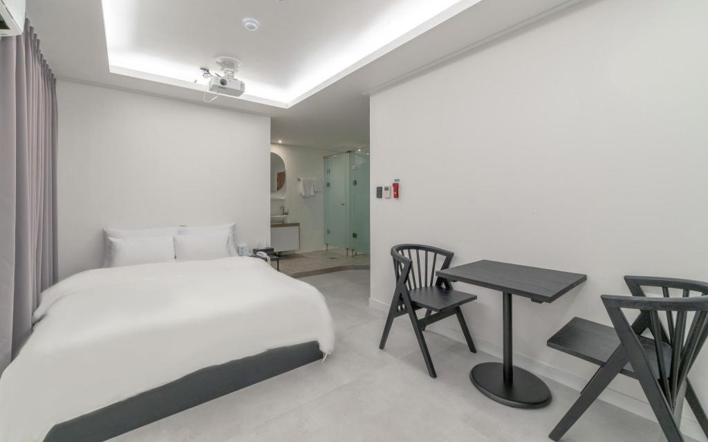 Best Hotels in Siheung, South Korea – Thehueusik Iro Hotel Wolgot Branch Review