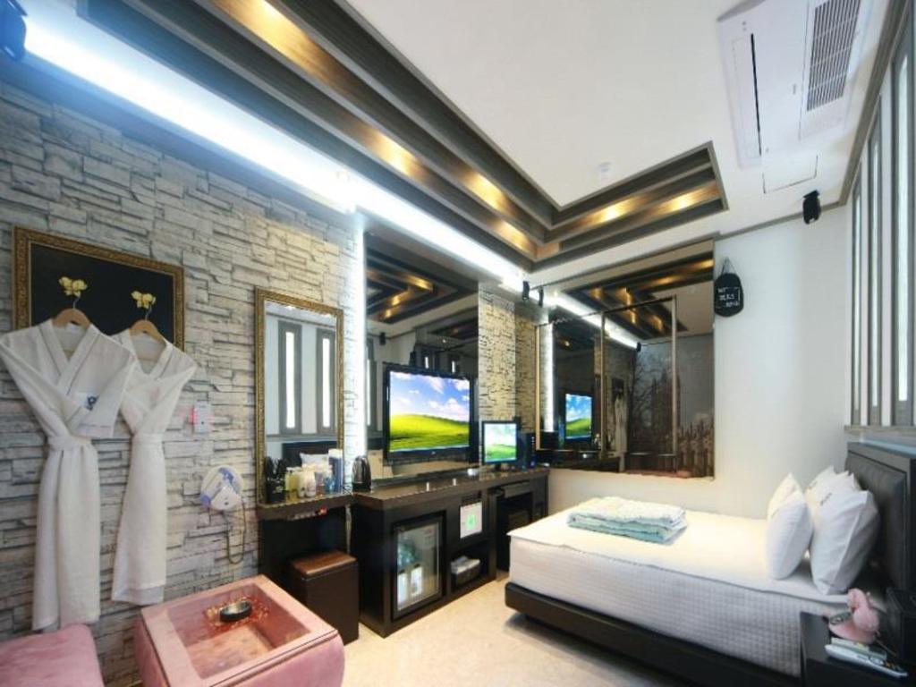 Best Hotels in Jinju, South Korea – Hotel POP Jinju Review