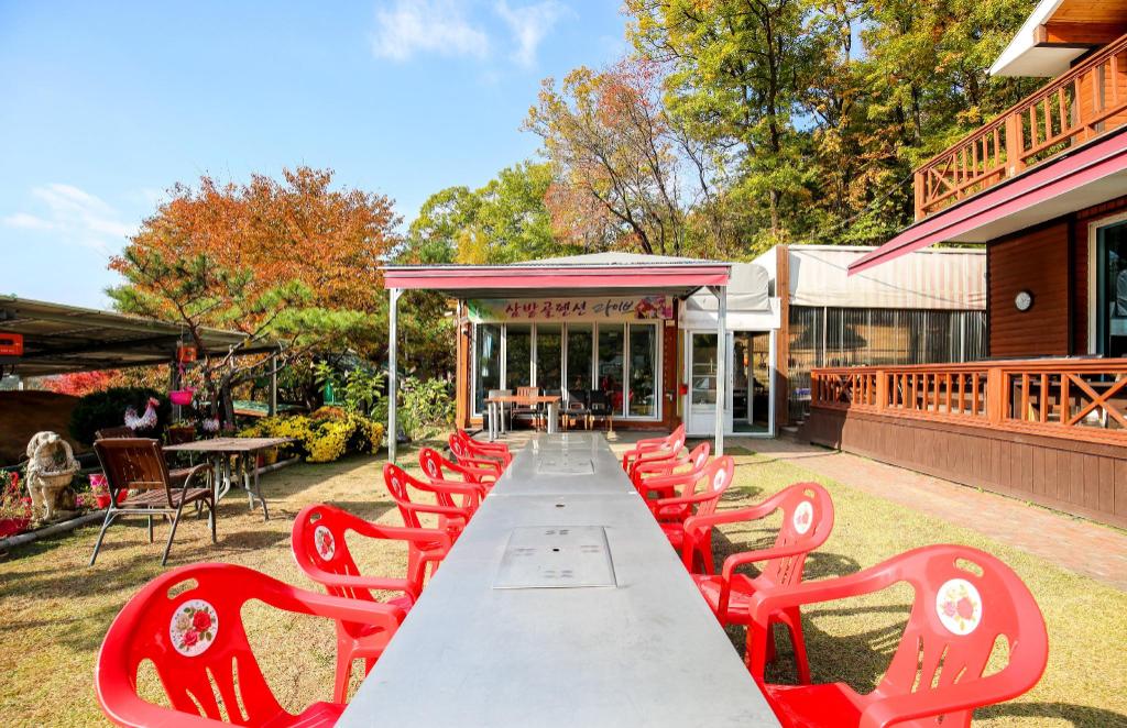 Best Hotels in Pocheon, South Korea – Sambatgol Pension Review