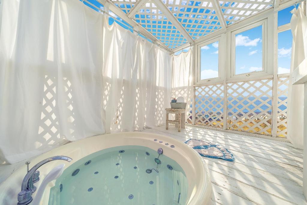 Best Hotels in Incheon, South Korea – Ganghwa Vintage Box Pension Review