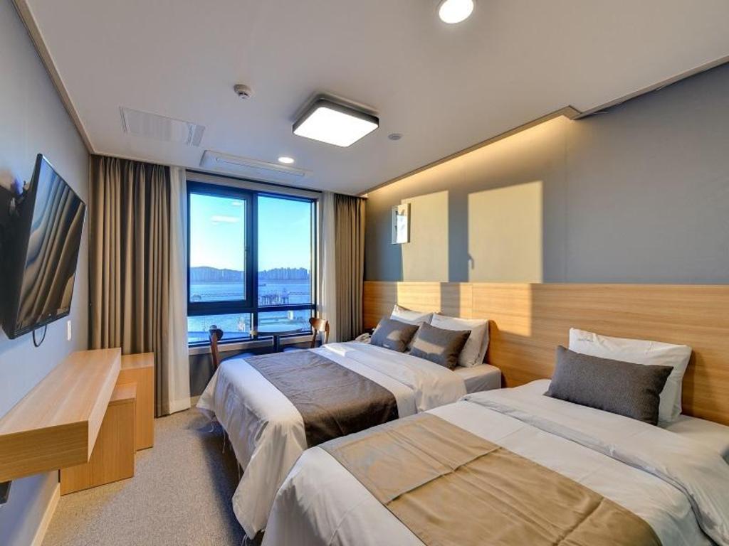 Best Hotels in Incheon, South Korea – Full Moon Hotel Review