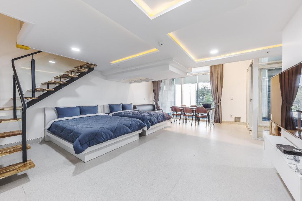 Best Hotels in Sokcho, South Korea – Goseong Bellosi Kids Pool Villa Review