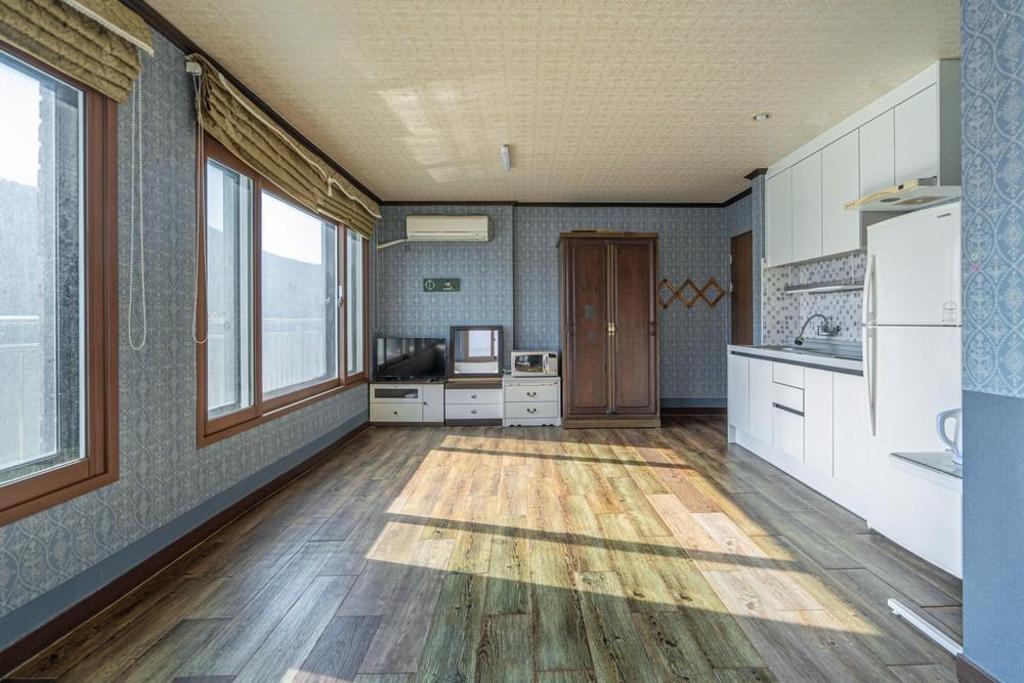 Best Hotels in Incheon, South Korea – Riverside Pension Review