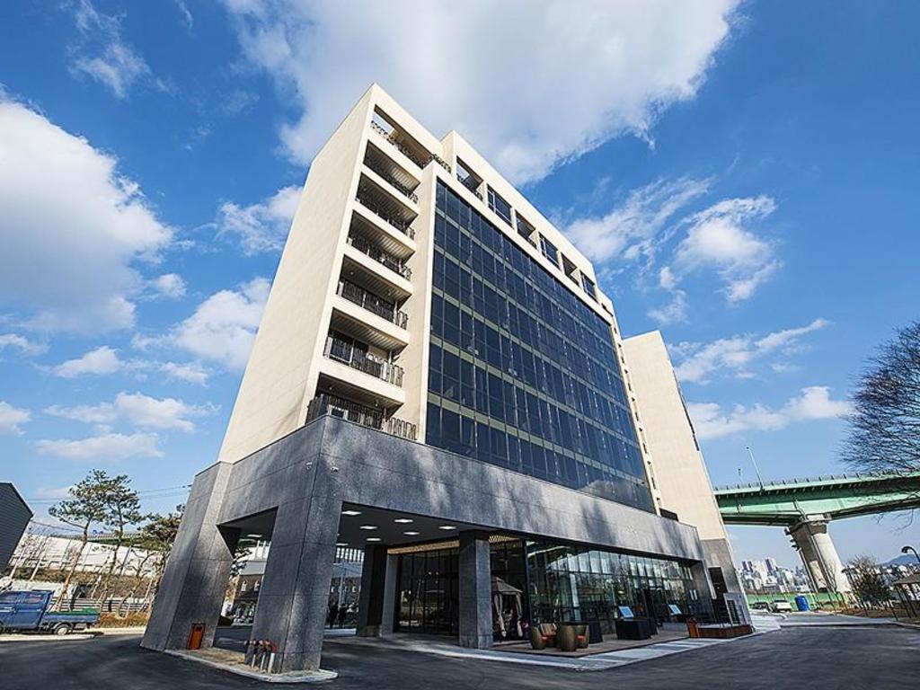 Best Hotels in Yongin, South Korea – Alei Tourist Hotel Review