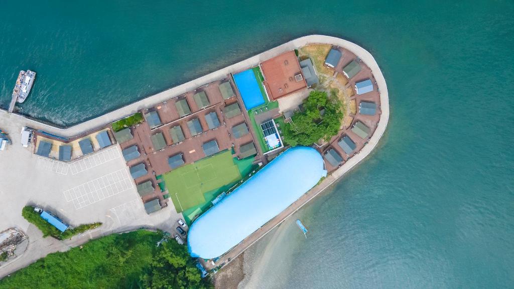 Best Glamping in Gyeongsangnam-do, South Korea – Goseong Blue Whale Glamping Review