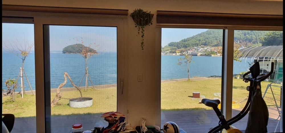 Best Hotels in Namhae, South Korea – Red Sunset Pool Villa (붉은 노을 풀빌라) Review