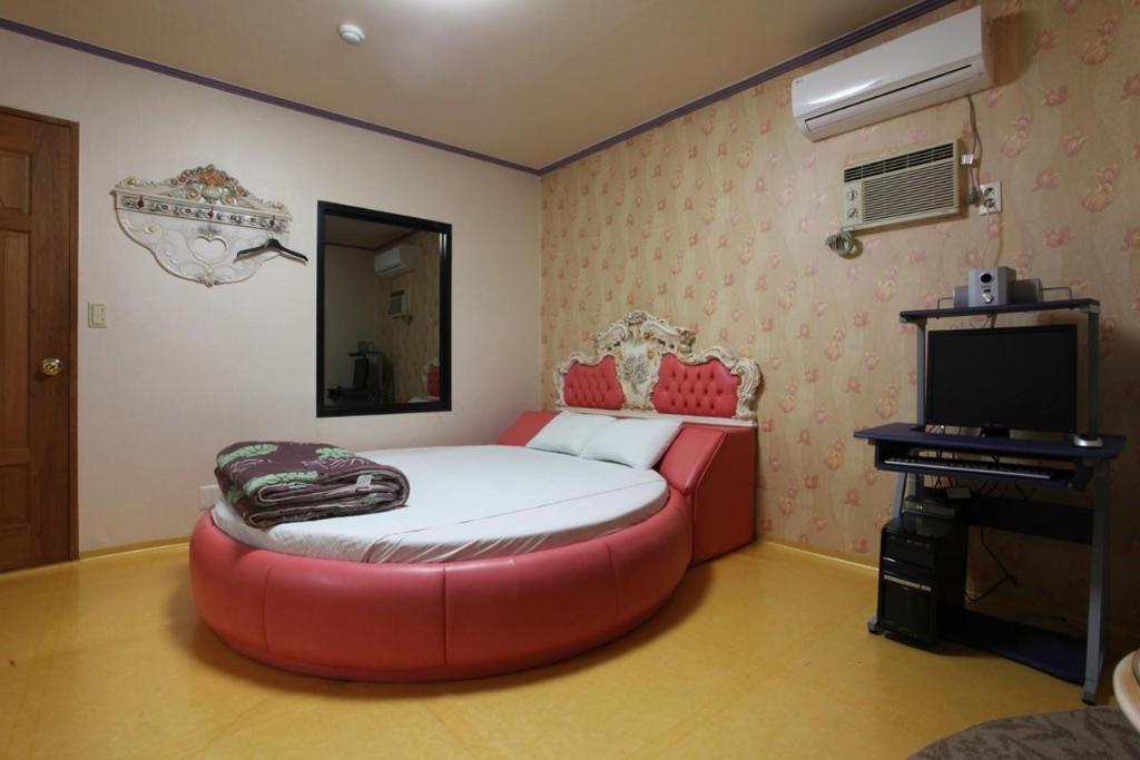 Best Hotels in Sokcho, South Korea – Carlsbad Motel Review