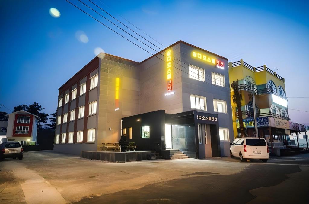 제주 삼다호스텔 (jeju samda hostel) image