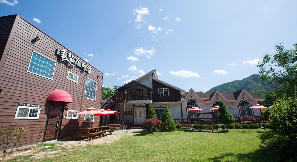 상주 속리산 솔향기펜션 image