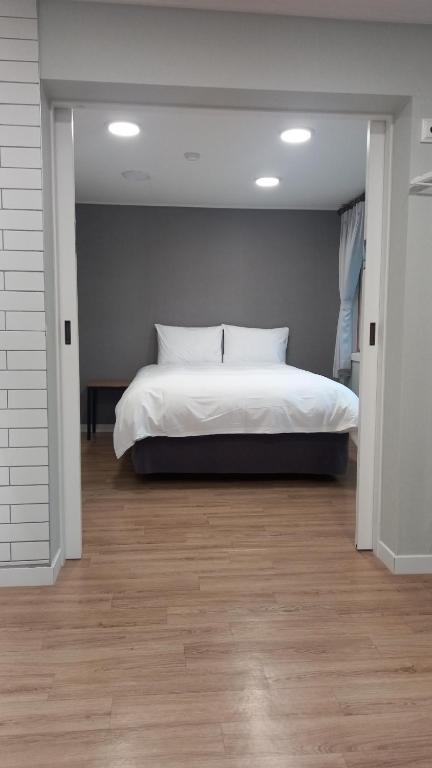 호텔 지리산 햇살 image