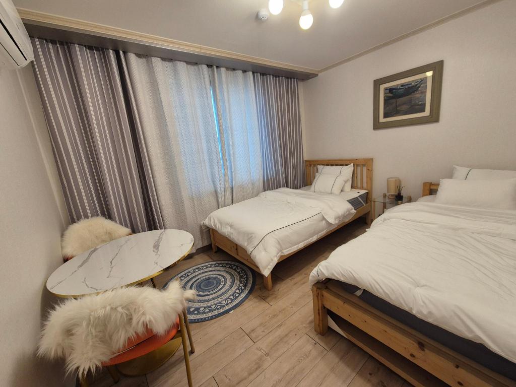 북구의 빌라 (59m², 침실 2개, 프라이빗 욕실 1개) image